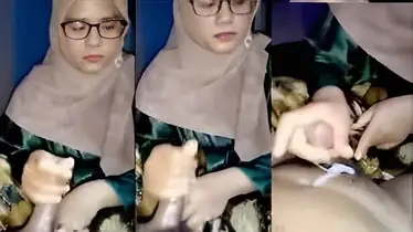 Bokep Indo Murid Nakal Dimanjakan Ibu Guru Cantik poster