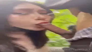 Bokep Nyepong dan Ngewe di Kebun poster